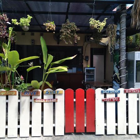 Ala Hostel Seminyak Exteriör bild