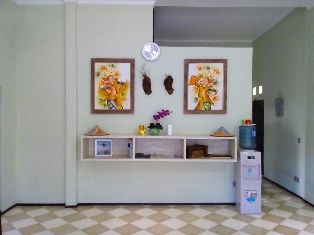 Ala Hostel Seminyak Exteriör bild